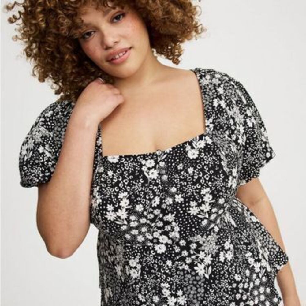 Peplum Square Neck Puff Sleeve Top